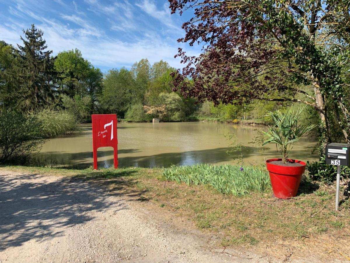 L'Etang Des 7 Hotell Le Controis-en-Sologne Eksteriør bilde